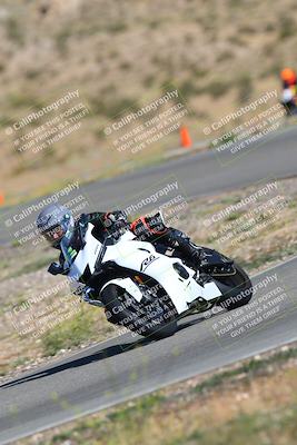 media/Oct-14-2023-TrackXperience (Sat) [[0517685739]]/Level 1/session 2 turn 4/